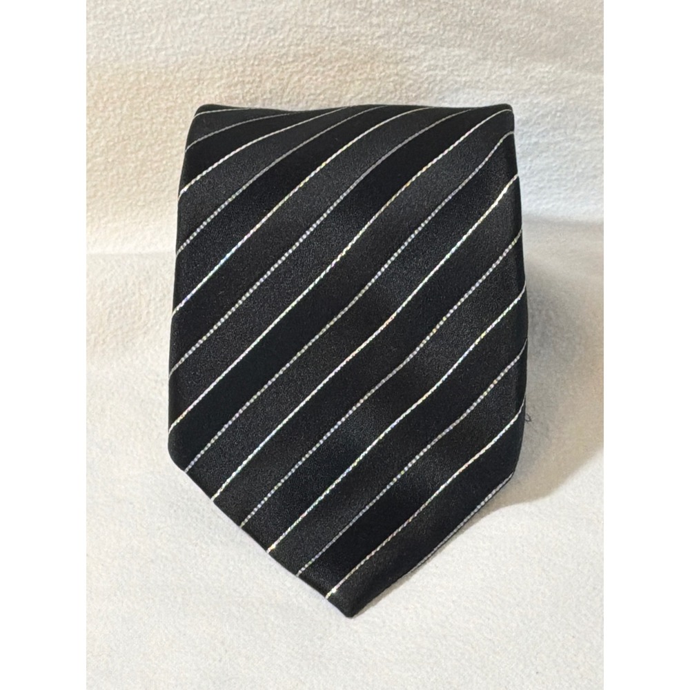 Geoffrey Beene Mens Silk Blend Striped Necktie Black Silver White Hand Made